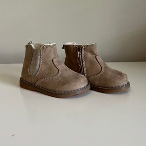 H&M Toddler Girls Suede Chelsea Boots
